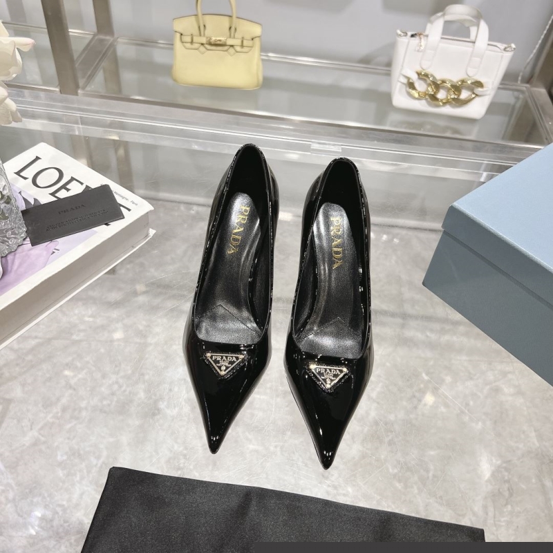 Pra*a high heels